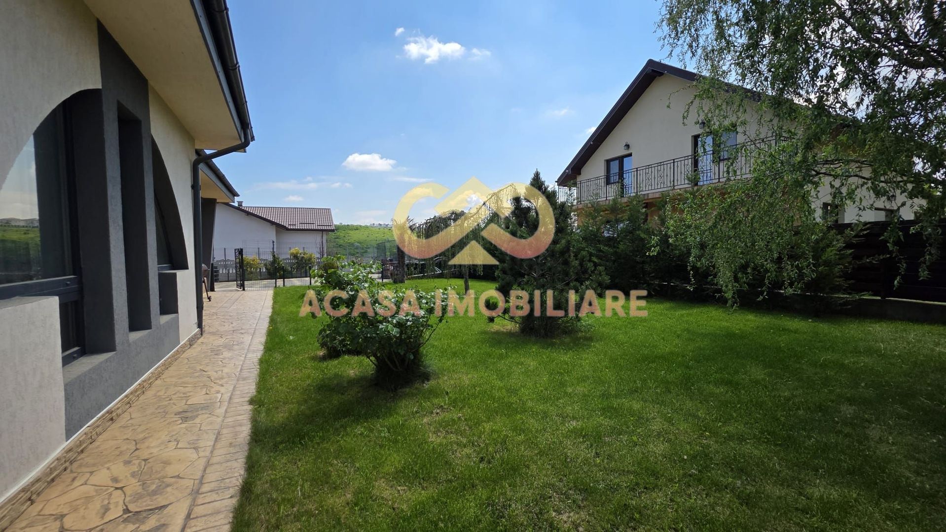 BUCIUM VILA 5 CAMERE 193MP  TEREN 1700MP - Poză 7