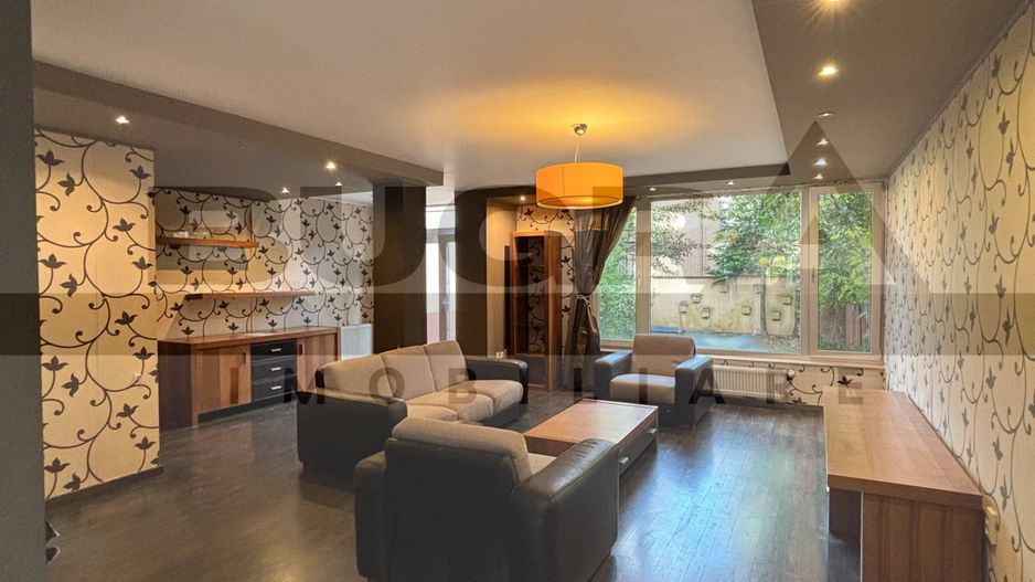 Casă cu 6 camere, 320 mp utili, gradina, garaj, zona Home Garden - Poză 3