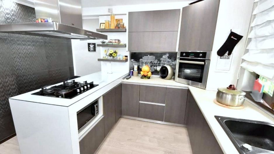 Vila moderna P+1E si teren 350 mp - zona Mazepa 2, clinica Hyperdia - Poză 3