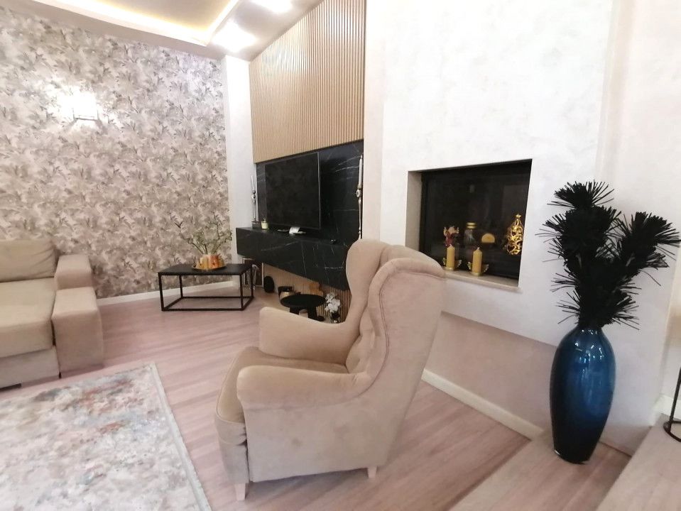 COICIU (Cod 01) Armonie și Eleganță pentru Două Generații! - Poză 3