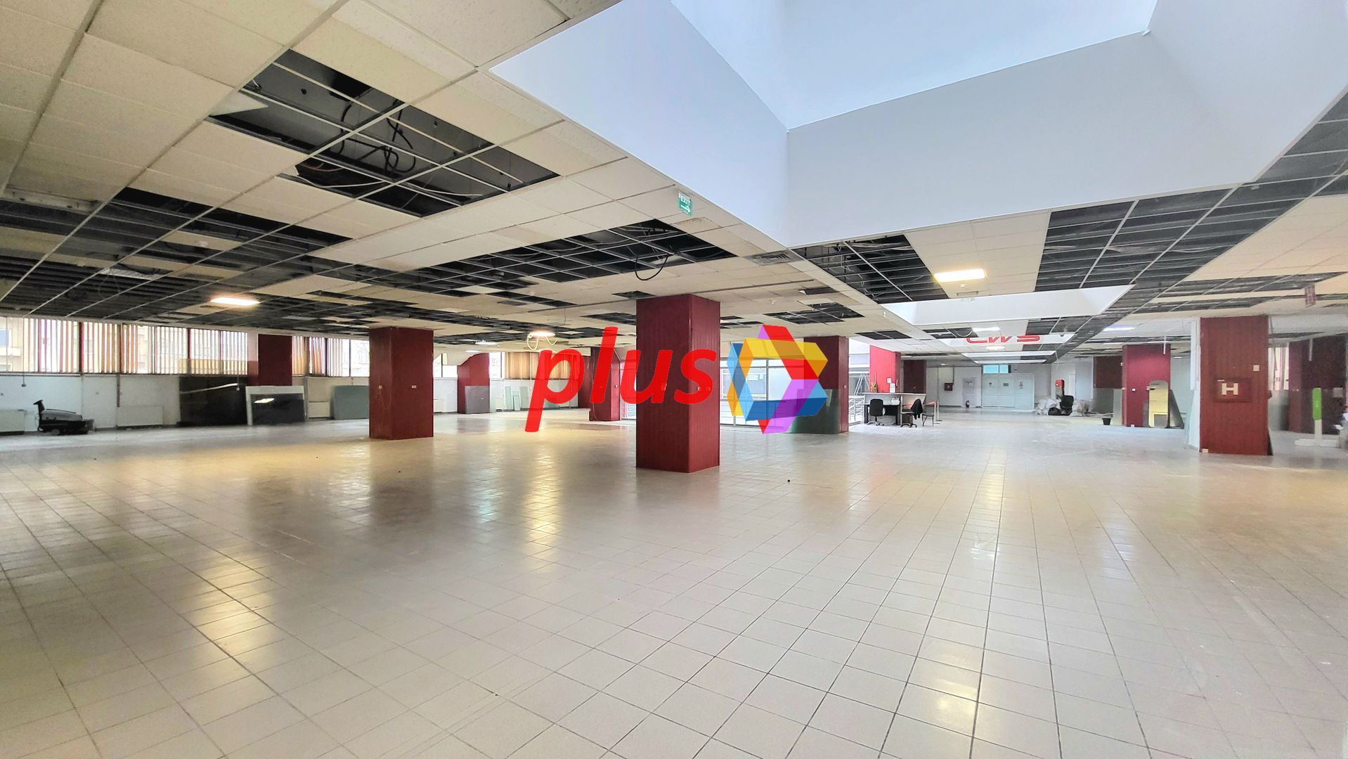Spatiu comercial în galerie comerciala - 550 mp - Poză 1