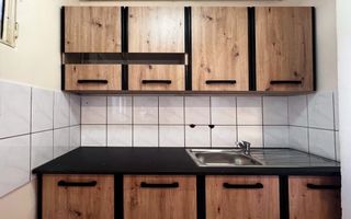 2 camere de inchiriat, decomandat, etaj intermediar - Str. Macului - Poză 9