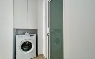 Apartament cu 2 camere,  Renovat Complet - Poză 6