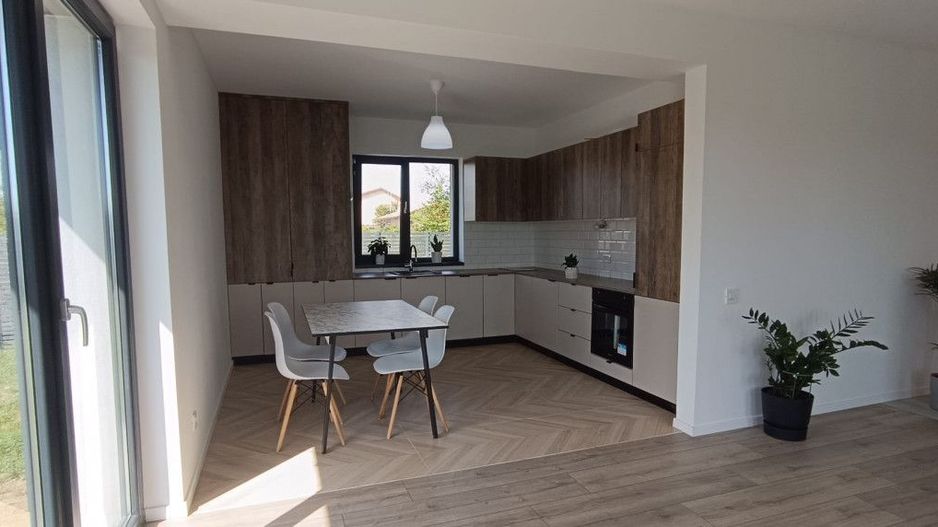 Casa Individuala solida, mobilata/utilata, teren 430mp! - Poză 3