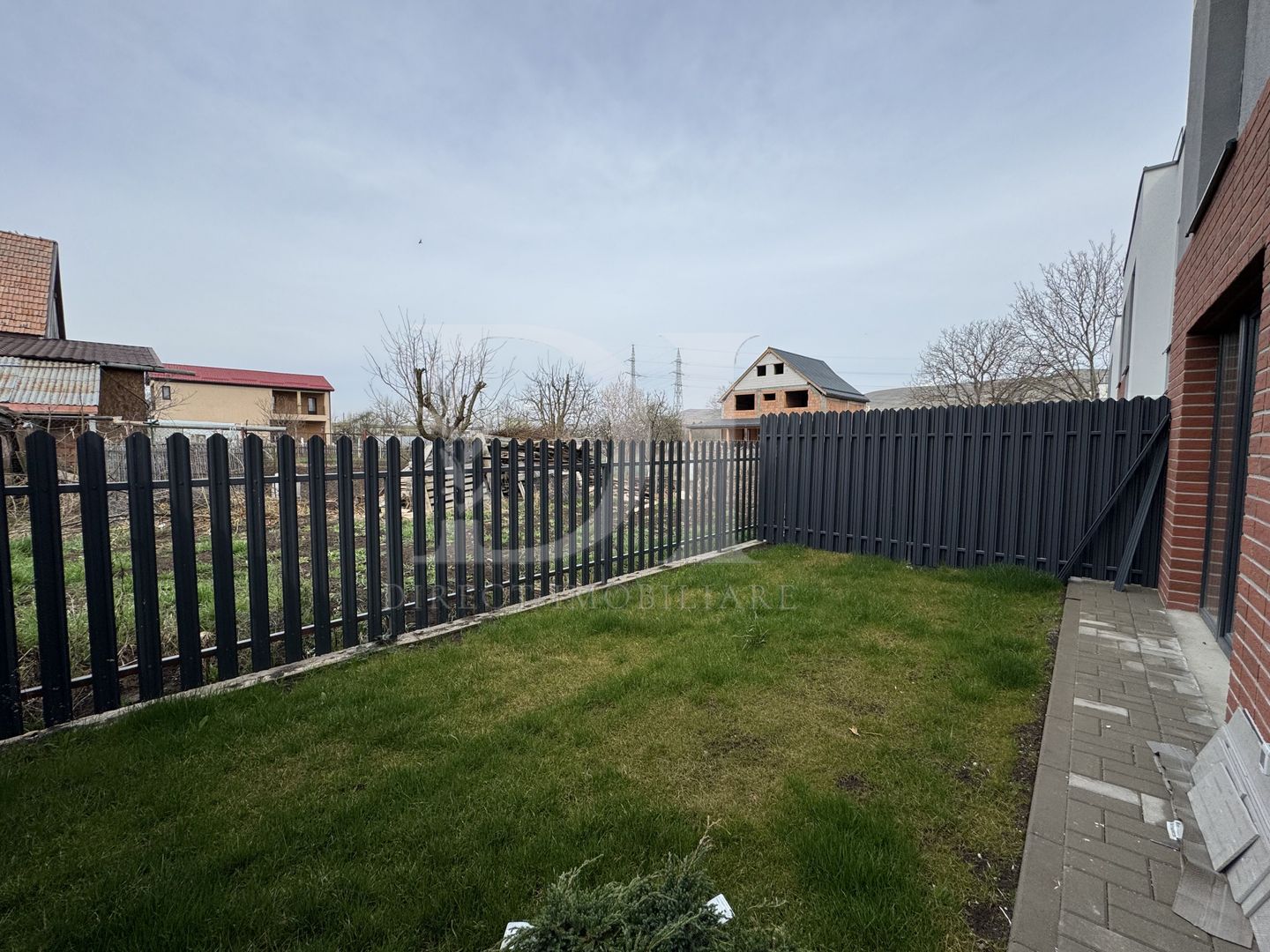 Casa ultramoderna| la cheie | 3 bai | gradina | terasa | parcare - Poză 45
