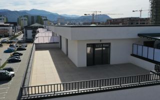Apartament 2 camere 57 mp+terasa 93 mp/vedere panoramica, Tractorul - Poză 1