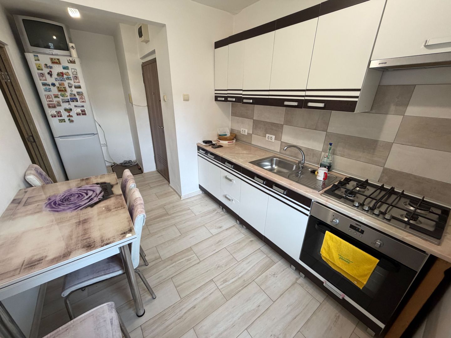 Apartament 2 camere, etaj 2 - zona Cetate - Poză 5