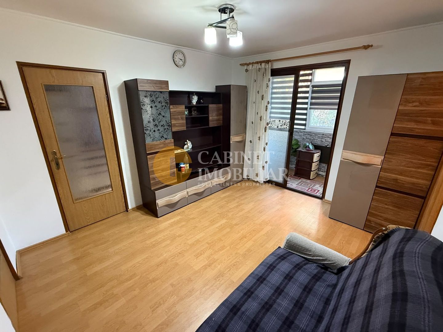 Emil Racovita - 3 Camere - Etaj Intermediar - Zona Rond Podu Ros - Poză 1