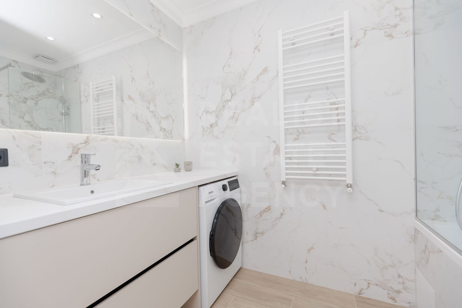 Vânzare, apartament, 3 dormitoare+living, str. Ion Buzdugan, Buiucani - Poză 17