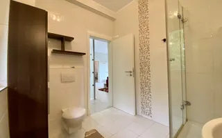 Apartament in vila pe 2 etaje, 175 mp, cartierul Andrei Muresanu/ Parcul Engels - Poză 17