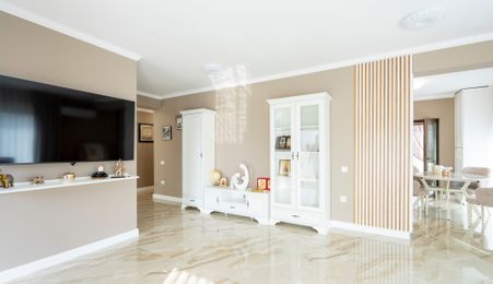 Casa lux Santandrei 3 dormitoare 2 bai 2 terase 2 bucatarii