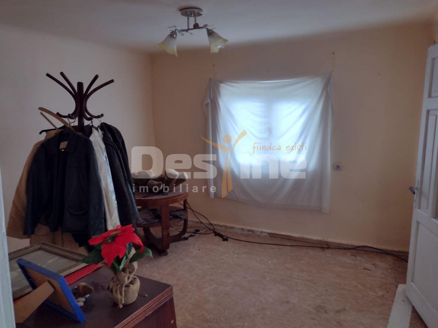 Casa Gageni zona linistita 480 mp teren 48000 euro! - Poză 3