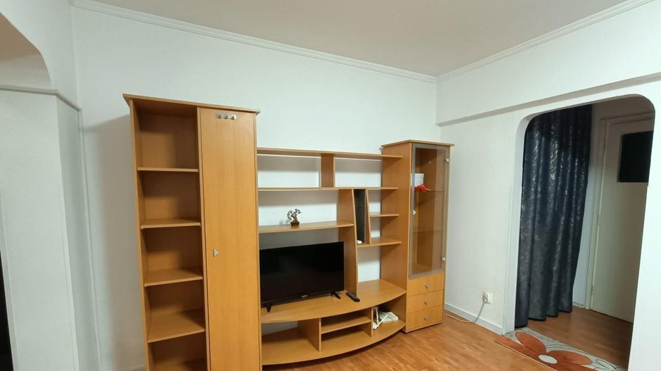 AP. 2 CAMERE P-TA SUDULUI, PARCARE, BUCATARIE INCHISA, METROU 5 MINUTE - Poză 3