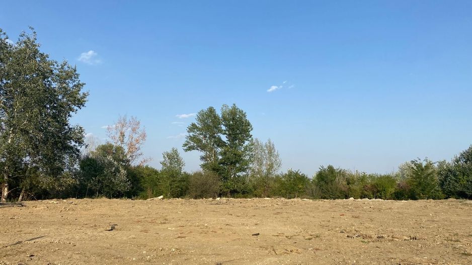 Ideal pentru business! Vanzare teren in Razvad-zona Nisipuri - Poză 3