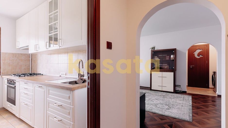 2 camere, renovat, etaj 7 – vedere panoramică către Lacul IOR - Poză 7