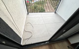 Apartament cu 3 camere, bloc nou, loc de parcare, priveliste deosebita - Poză 6