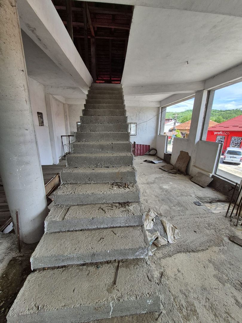 Spatiu comercial+Locuinta 664 mp construiti+anexa 16 mp si teren 845mp - Poză 25