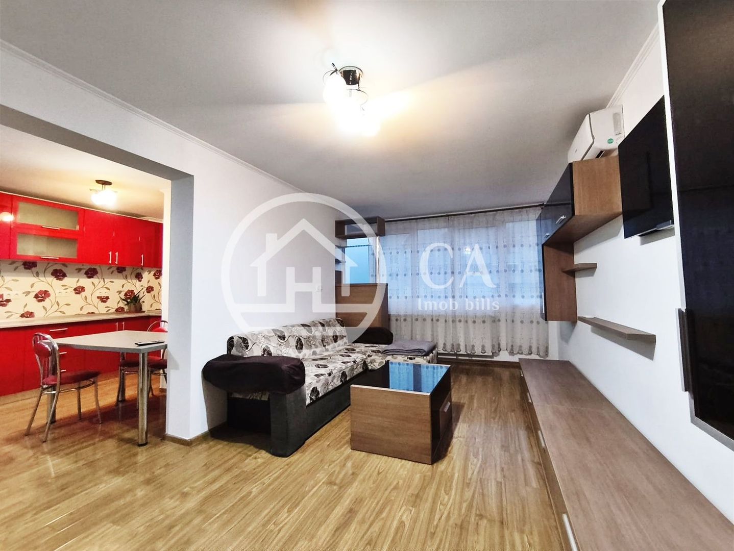 Apartament de inchiriat cu 3 camere in Rogerius, Oradea - Poză 1