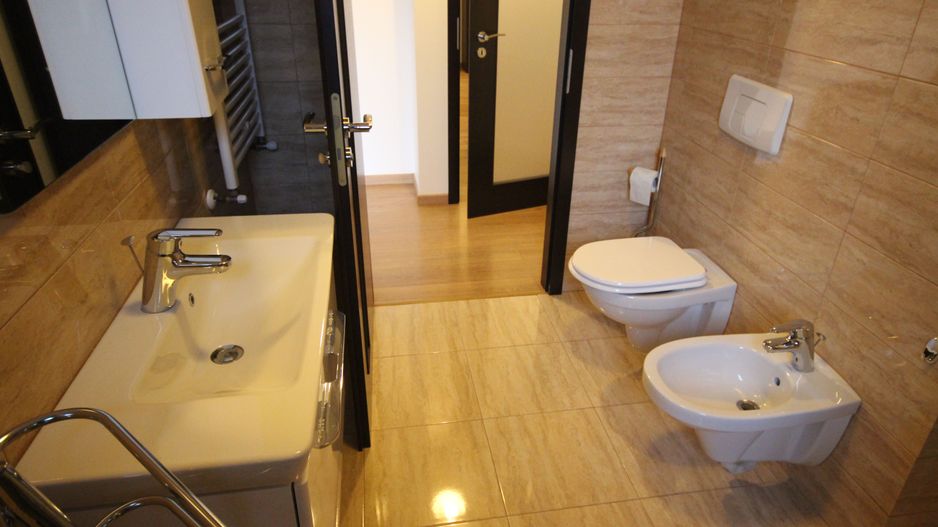 Spațios 4 camere, zona Braytim - Poză 5