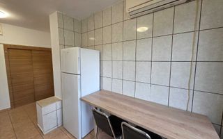 3 camere spatioase, AC, dressing generos, zona linistita Titan - Poză 6