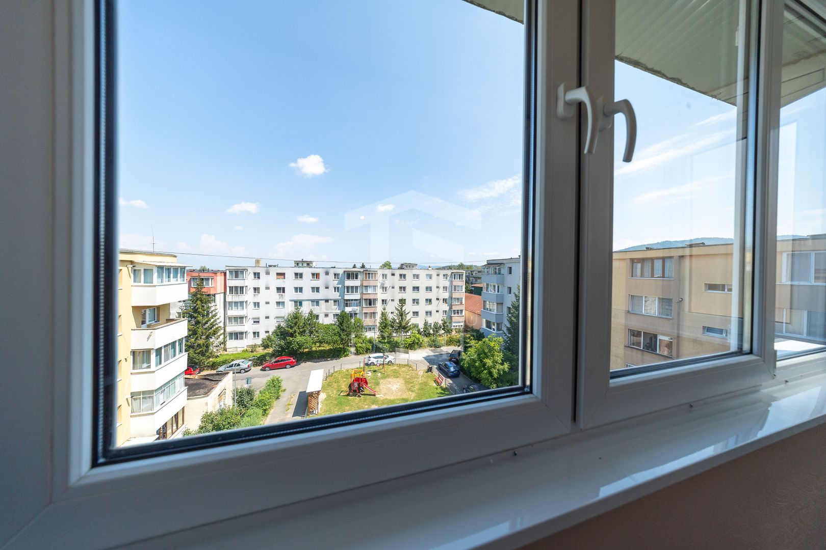 Sacele - Electroprecizia-Apartament 3 camere,63 mp - Poză 17