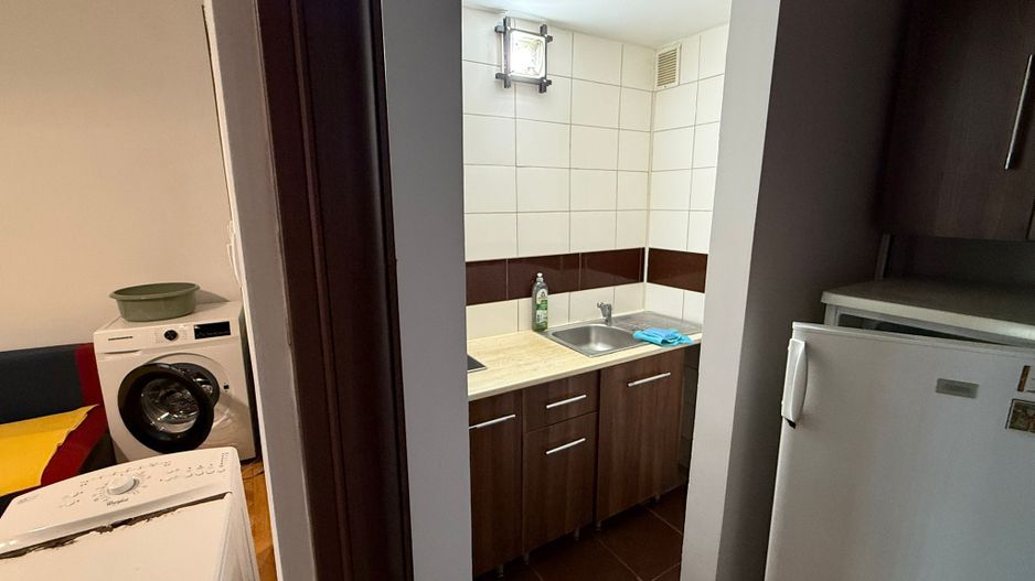 VANZARE Garsoniera in zona Unirii - Poză 10