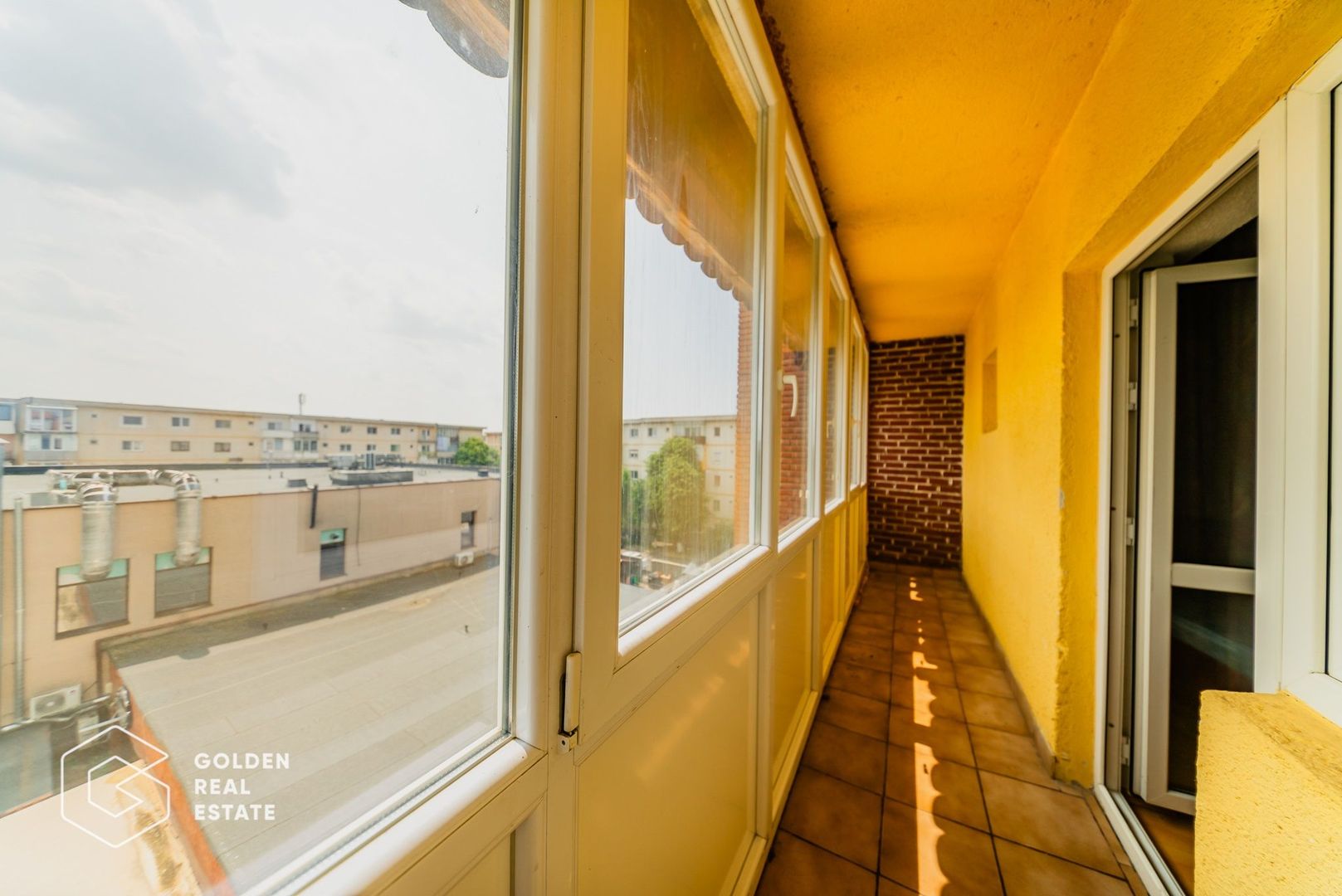 Apartament 2 camere, etaj 3, vedere spre parc, Micalaca Orizont - Poză 15