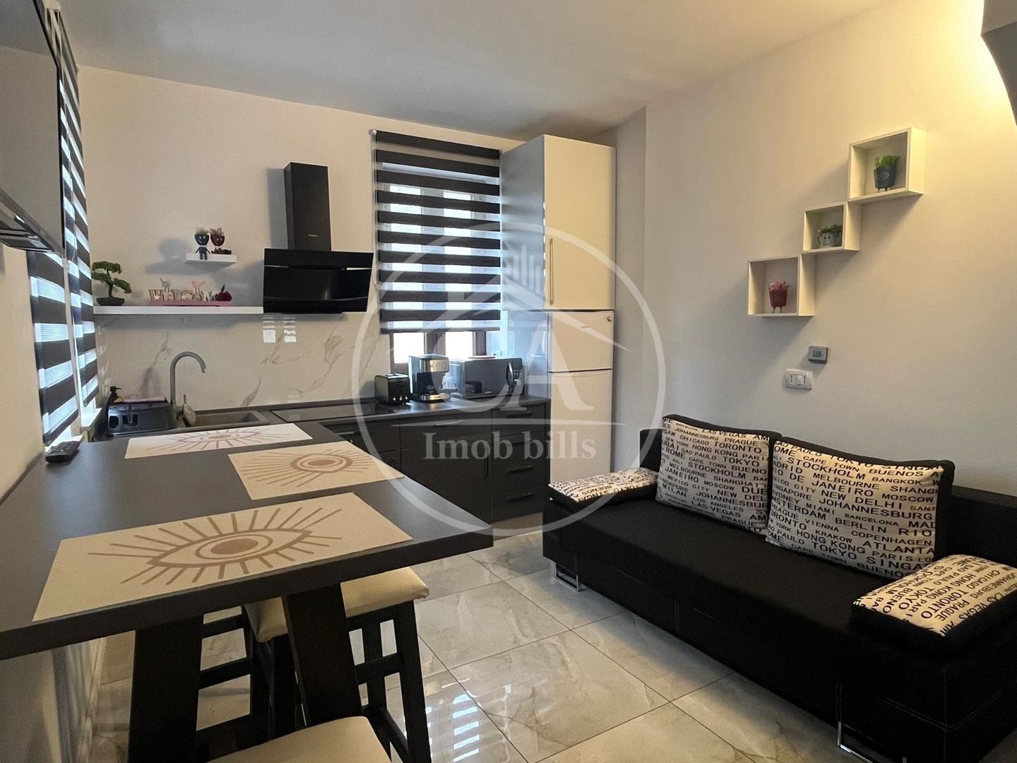 Apartament de închiriat cu 2 camere în zona ultracentrală, Oradea - Poză 4