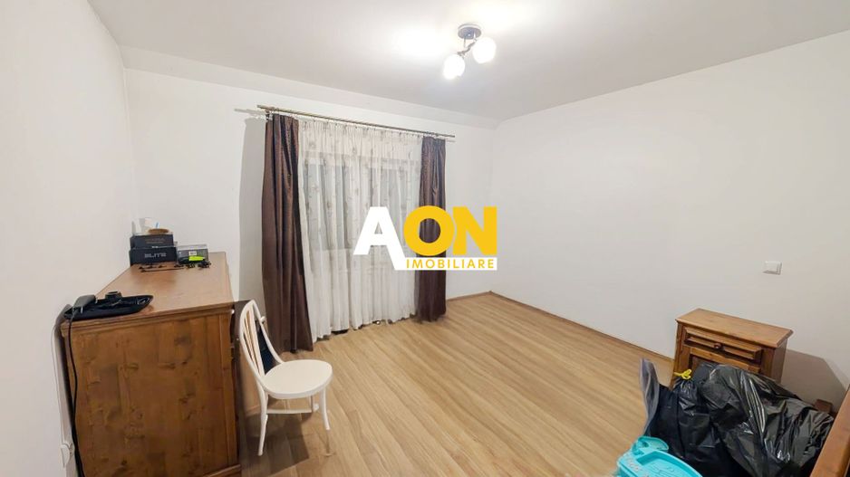 Casă tip înșiruit, D+P+M, 4 camere, garaj, 214 mp teren, zona Centru - Poză 15