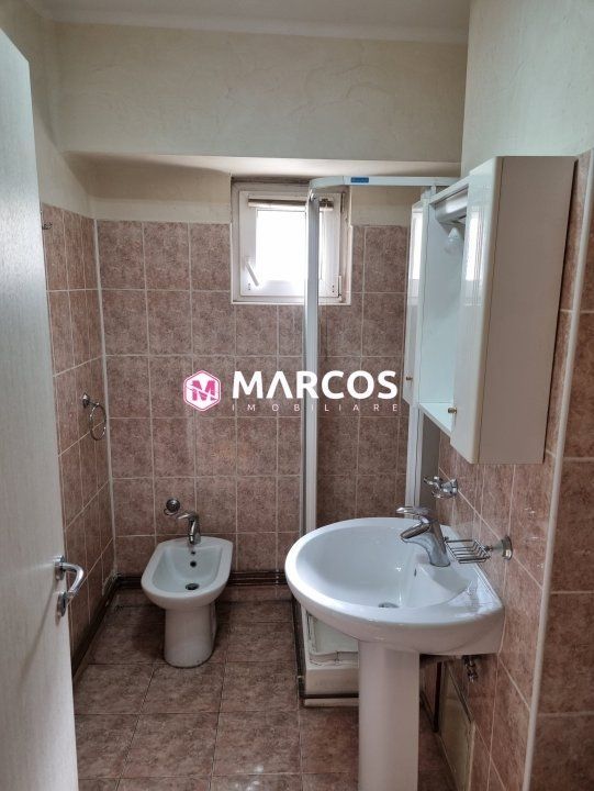 Apartament 3 camere, et.2, Central, ID 953 - Poză 4
