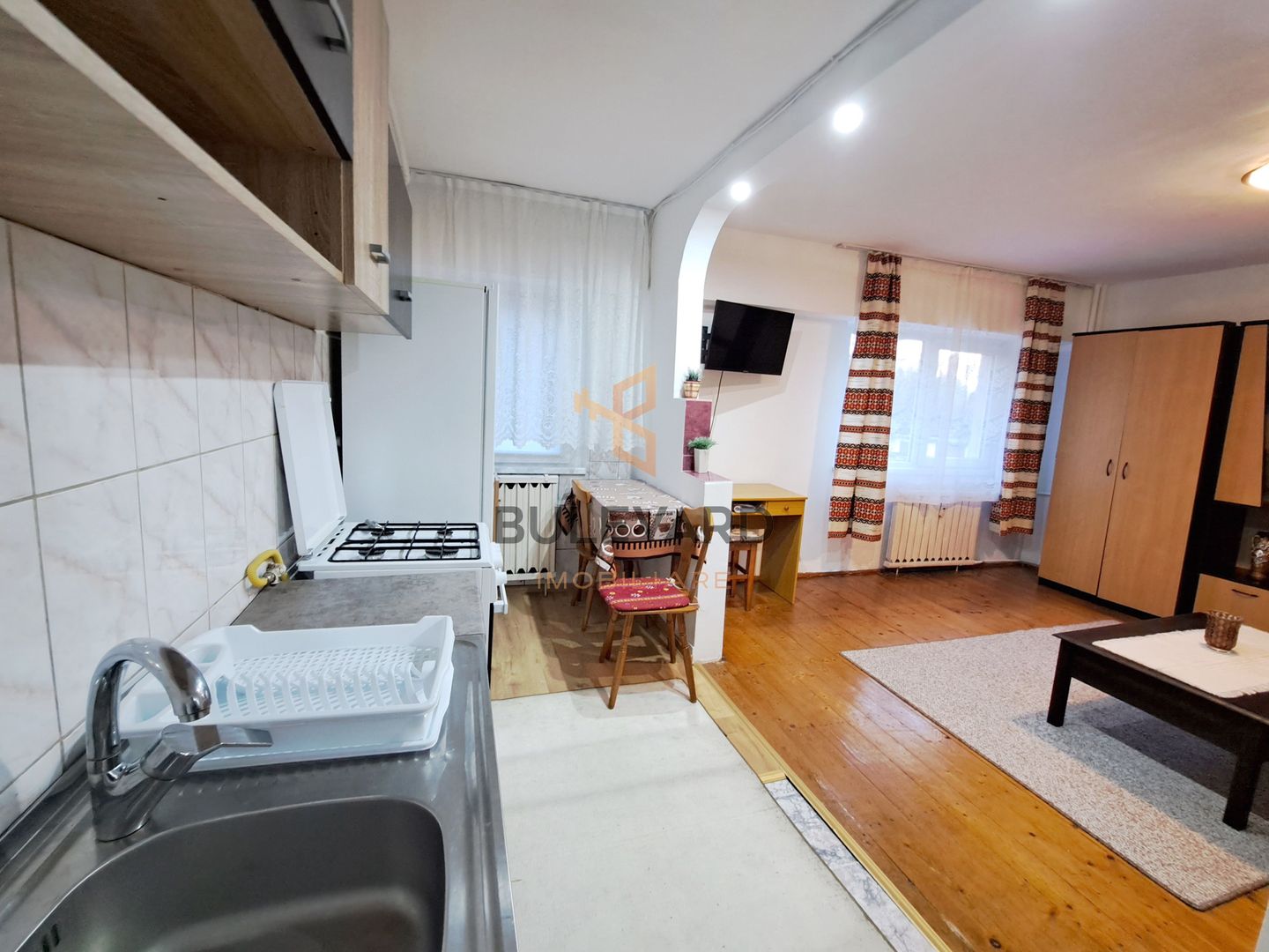 Garsoniera confort 1 + boxa de depozitare, in zona Minerva! - Poză 3