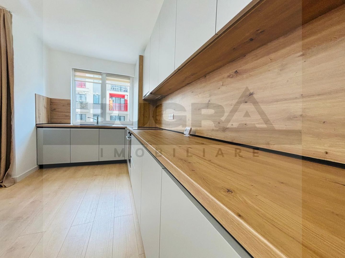 Apartament 2 camere 60 mp, balcon, parcare, zona Abatorului - Poză 4