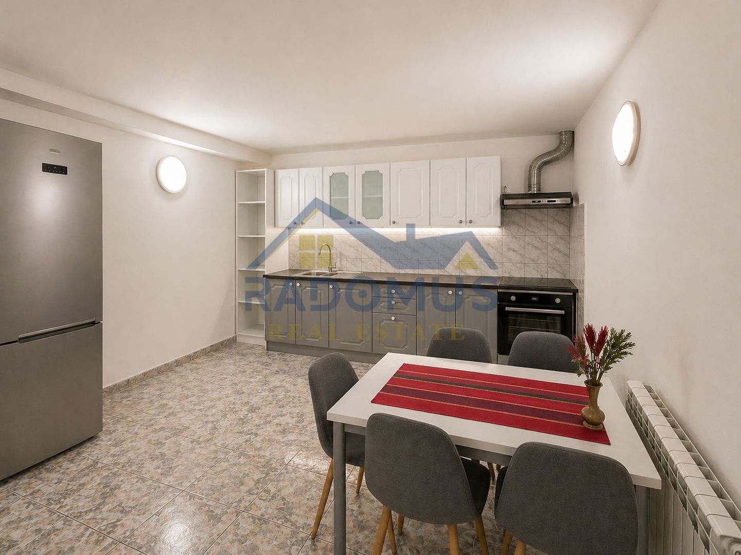 Casă Ploiești - 6 Camere -282 Mp Utili - Teren 600 Mp - Comision 0% - Poză 14