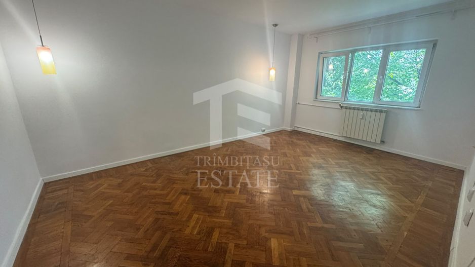 Apartament 4 Camere Crangasi Nemobilat 3/4 - Poză 3
