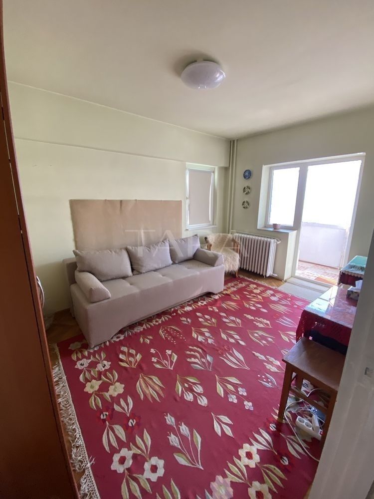 Vanzare un apartament spațios cu 3 camere, situat în Cluj-Napoca. - Poză 2