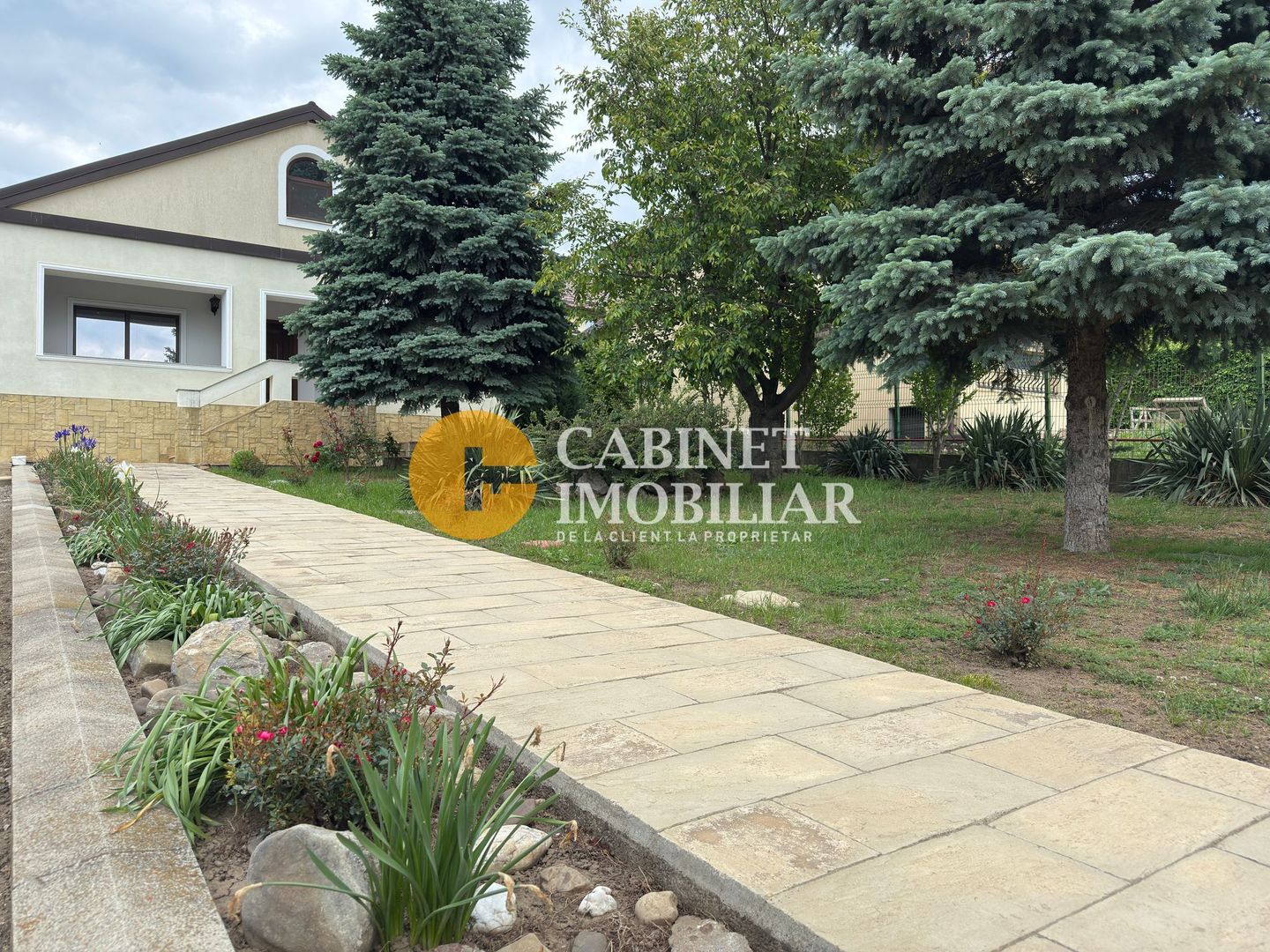 Proprietate deosebită în Aroneanu – 2 case pe teren generos de 1209 mp - Poză 22