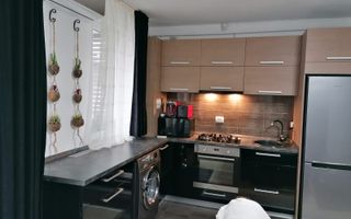Apartament 3 Camere, central Zona Eroilor, Mobilat și Utilat. - Poză 5