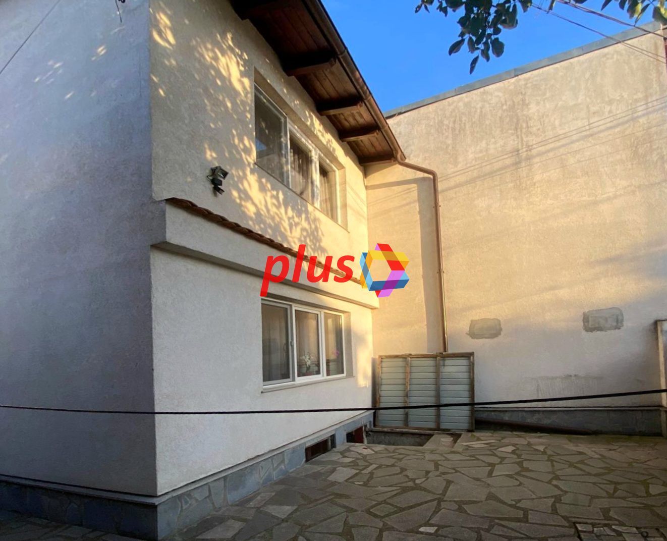 Casă cu 3 camere 95 mp, Teren 109 mp Brasdov - zona Craiter Coresi - Poză 3