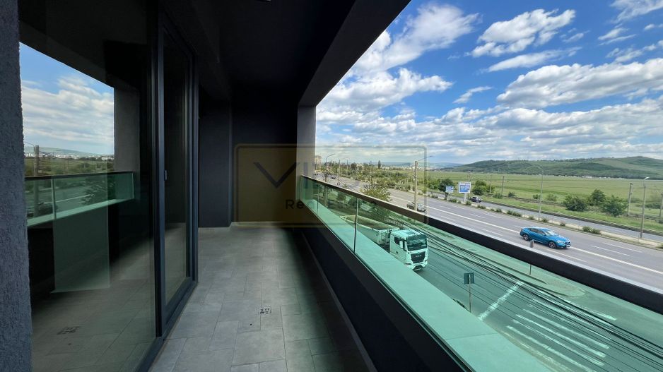 Spatiu modern de birou 70mp 2 locuri parcare subterane Rond Pacurari - Poză 15