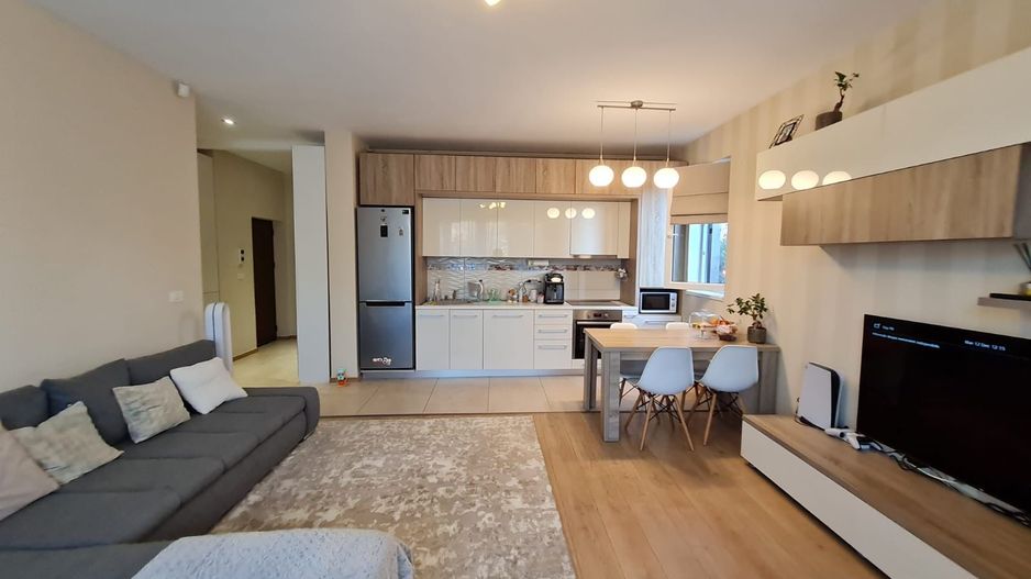 Apartament 3 camere in imobil nou zona Braytim - Poză 2