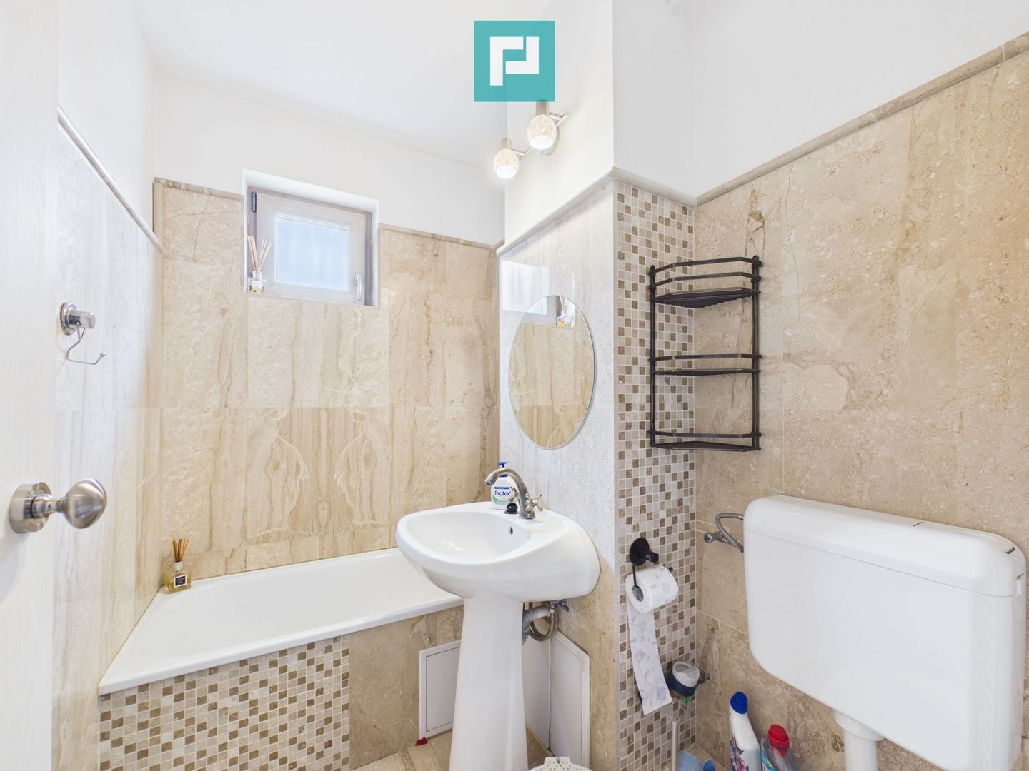 Apartament deosebit, zonă centrală - Poză 10