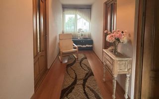 Vilă spațioasă cu garaj, curte de 600 mp  Sânnicoara - Poză 17