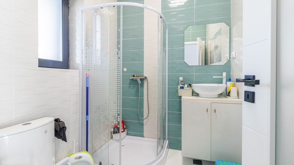 Casa Corbeanca P+1 cu 3 dormitoare si curte generoasa, terasa si loc de parcare - Poză 11