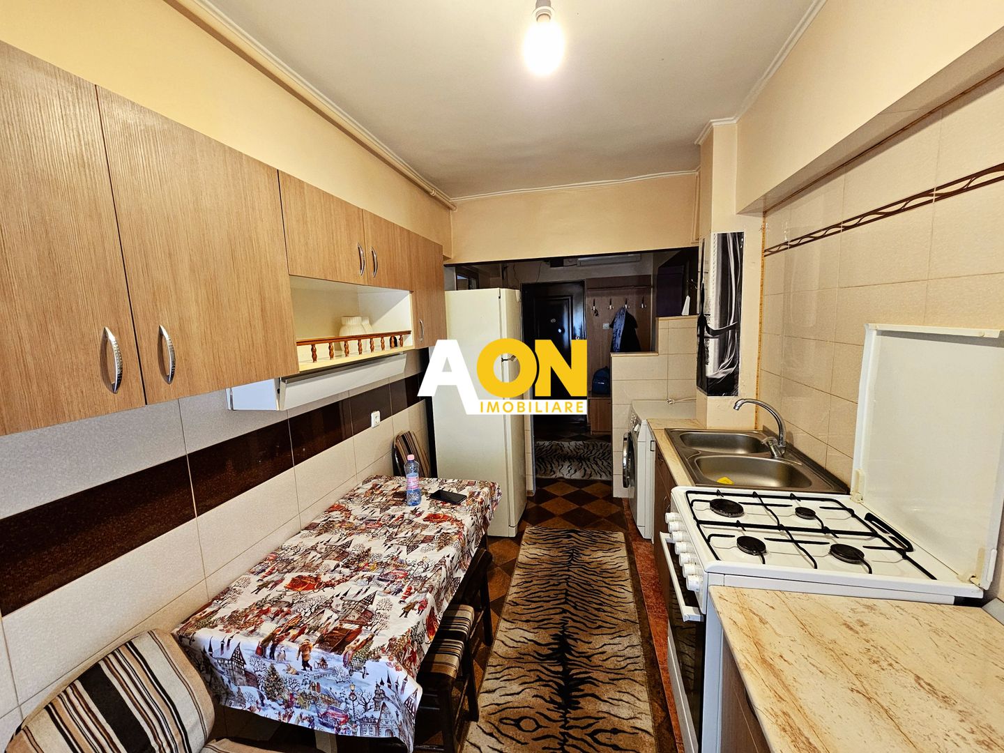 Apartament 2, decomandat, et.3 , mobilat,  utilat, zona FLIPS - Poză 6