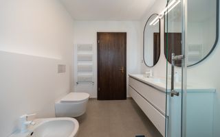 Casa individuala 4 camere, teren de 596 mp, partial mobilata, Cristian - Poză 17