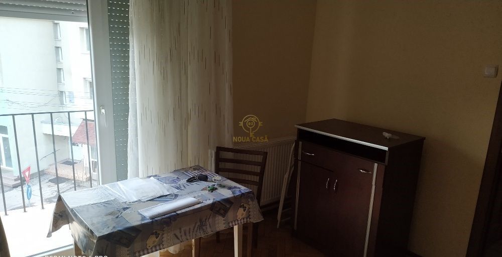 Inchiriez Apartament Centra Satu Mare/Etaj Intermediar/Loc de Parcare - Poză 5