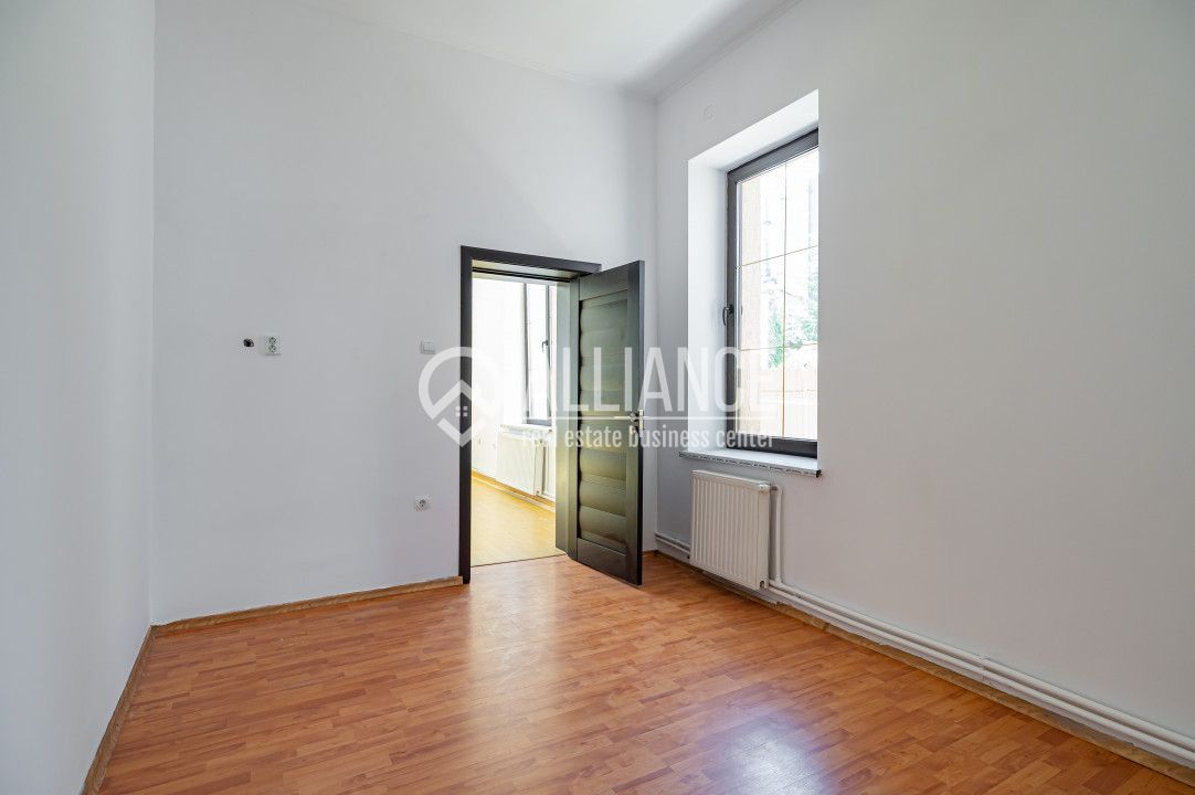 UNIVERSITATE(cod04)-Vila interbelica P+1-Constanta - Poză 12