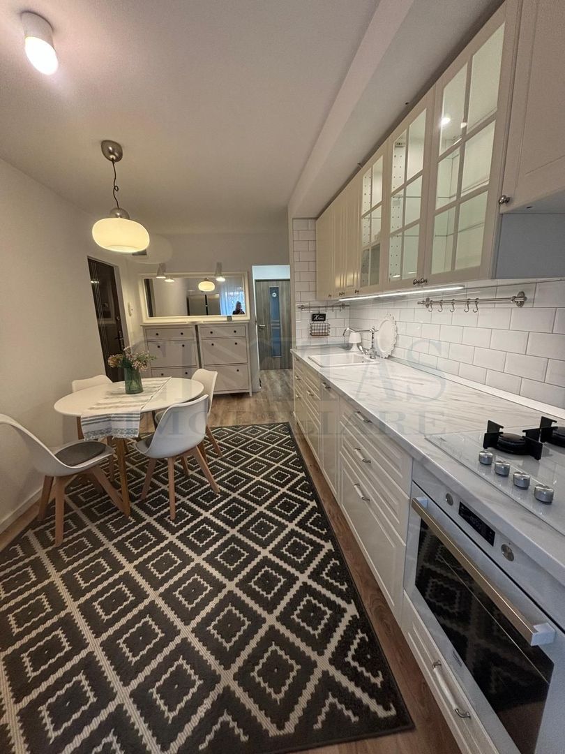 Apartament frumos cu 3 camere decomandate, Baciu, aproape de Primarie - Poză 3