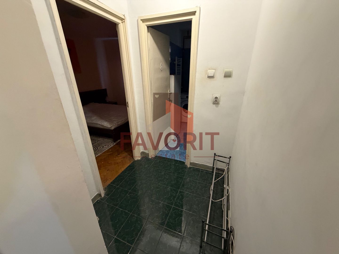 Etaj 2. Centrala termica proprie. Mobilat si utilat - Poză 9