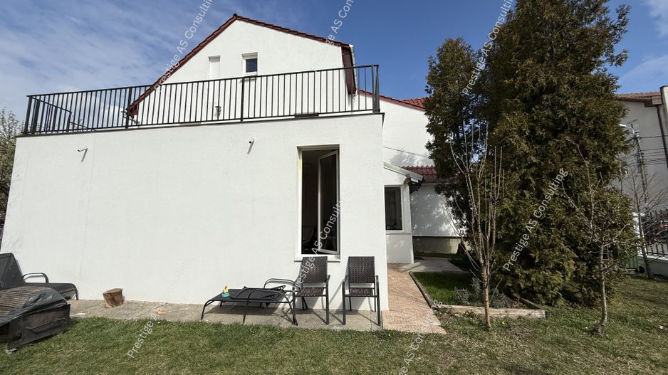 Vila individuala renovata complet | 6 camere | 500 mp teren | Str Jean Monnet - Poză 31